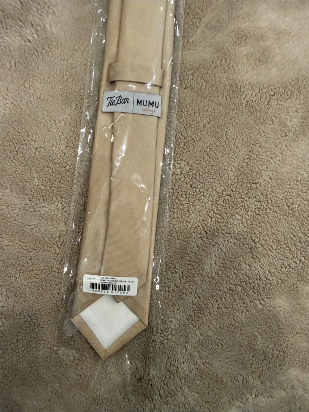 Mumu Weddings - Desert Solid Champagne Tie Tie Bar